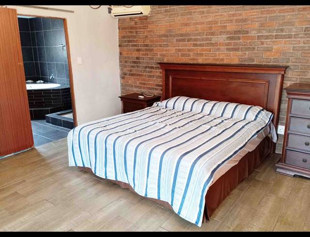 5 BEDROOM HOUSE FOR SALE IN BLUFF